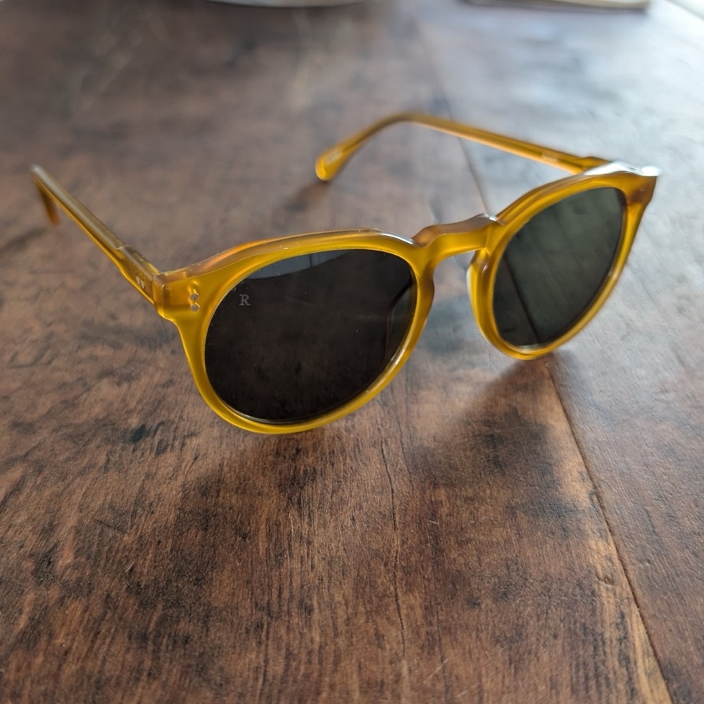 RAEN REMMY 49 MENS SUNGLASSES